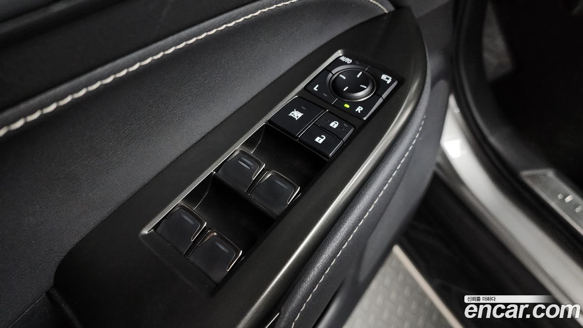 Lexus NX 2023
