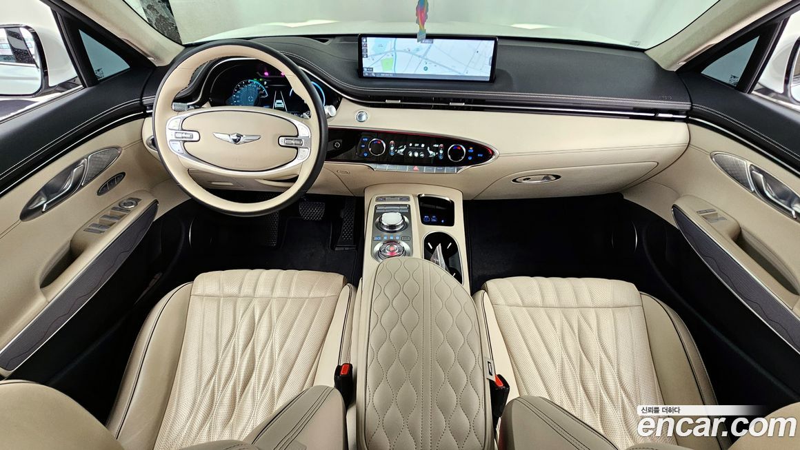 Genesis GV70 2024