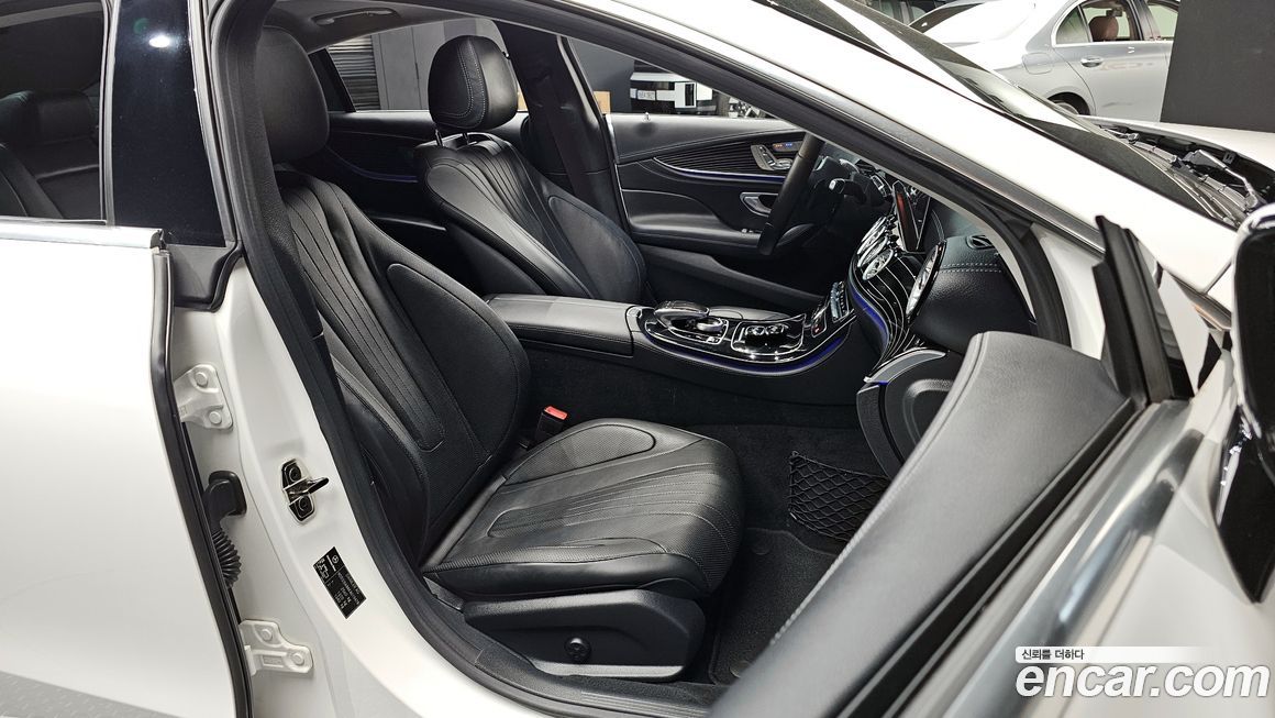 Mercedes-Benz CLS-Class 2019