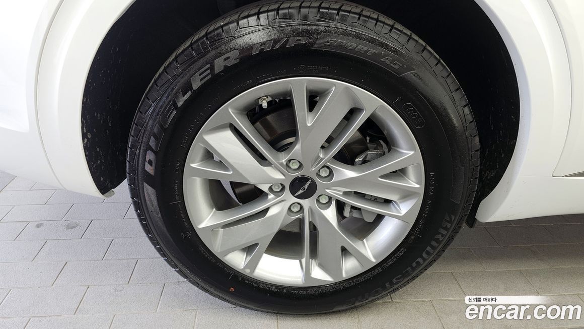 Genesis GV70 2025