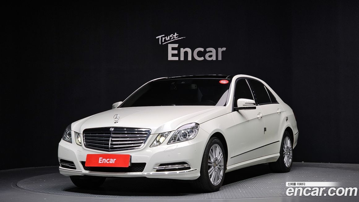 Mercedes-Benz E-Class 2012