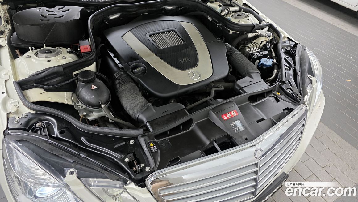 Mercedes-Benz E-Class 2012