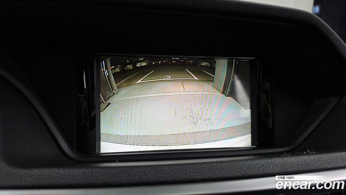 Mercedes-Benz E-Class 2012