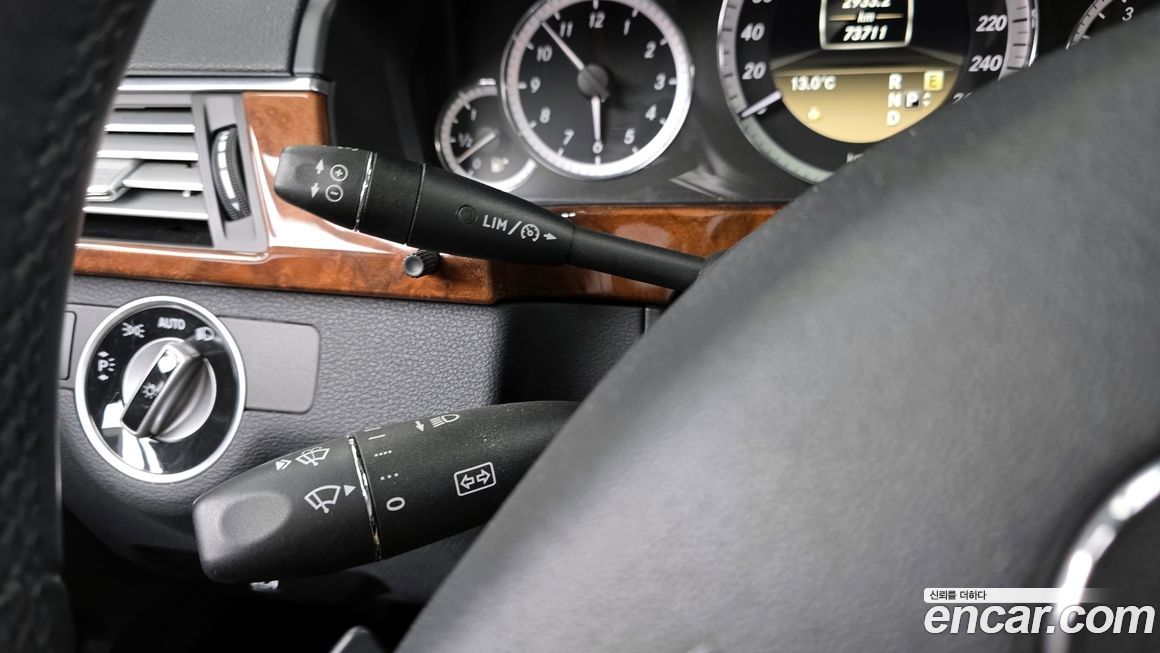 Mercedes-Benz E-Class 2012