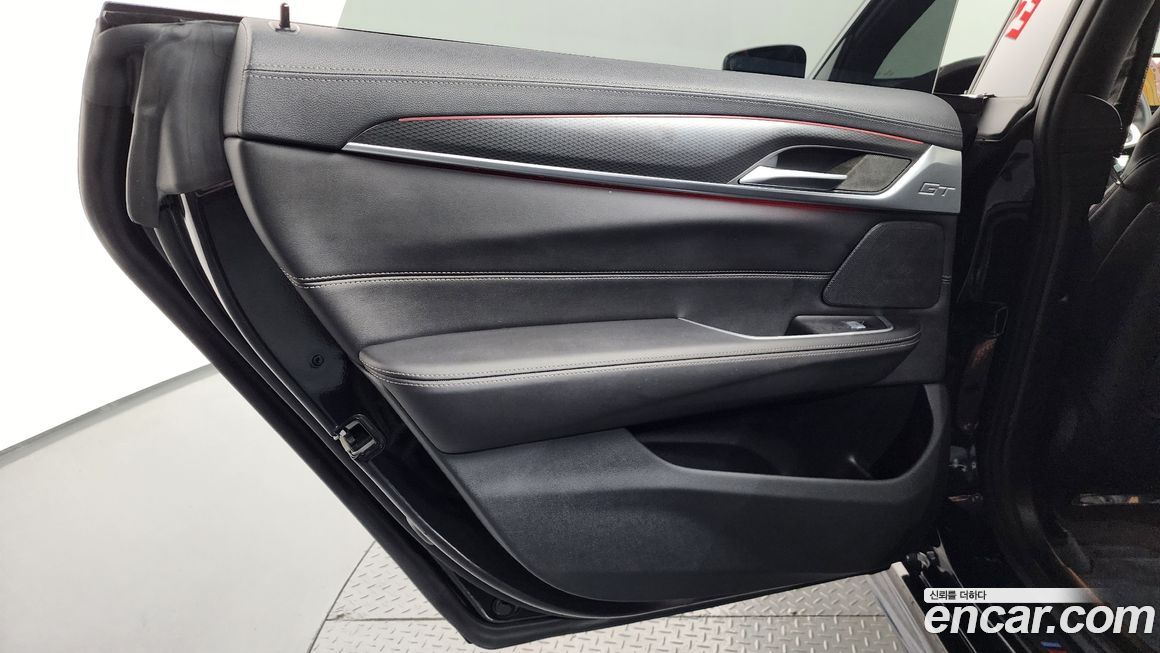 BMW Gran Turismo 2023