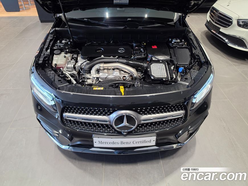 Mercedes-Benz GLB-Class 2025