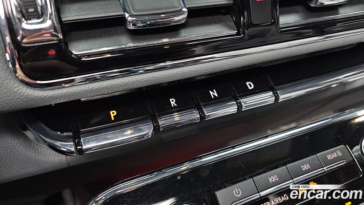 Lincoln Navigator 2021
