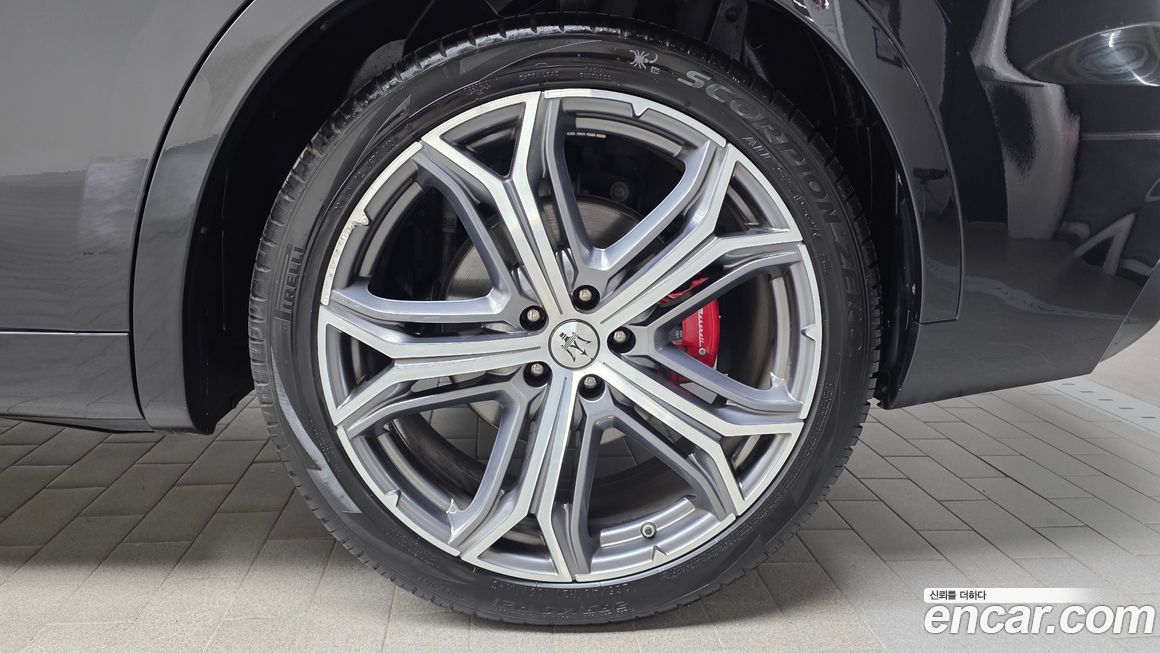 Maserati Levante 2020