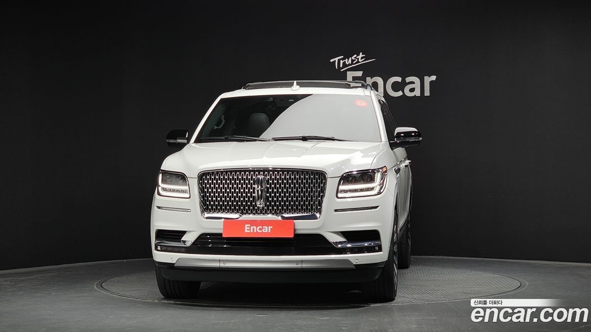 Lincoln Navigator 2021