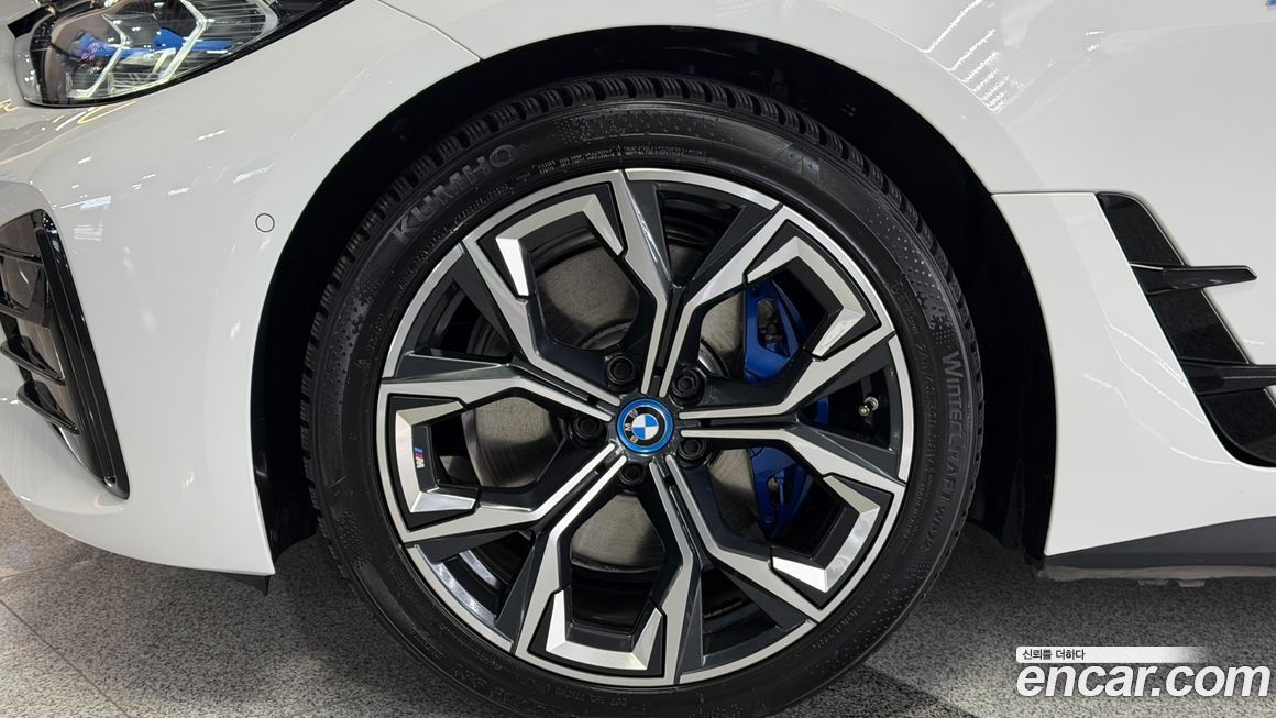 BMW i4 2024
