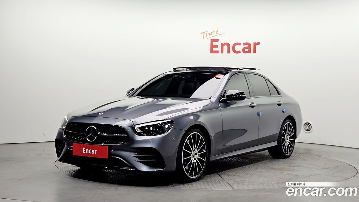 Mercedes-Benz E-Class 2023
