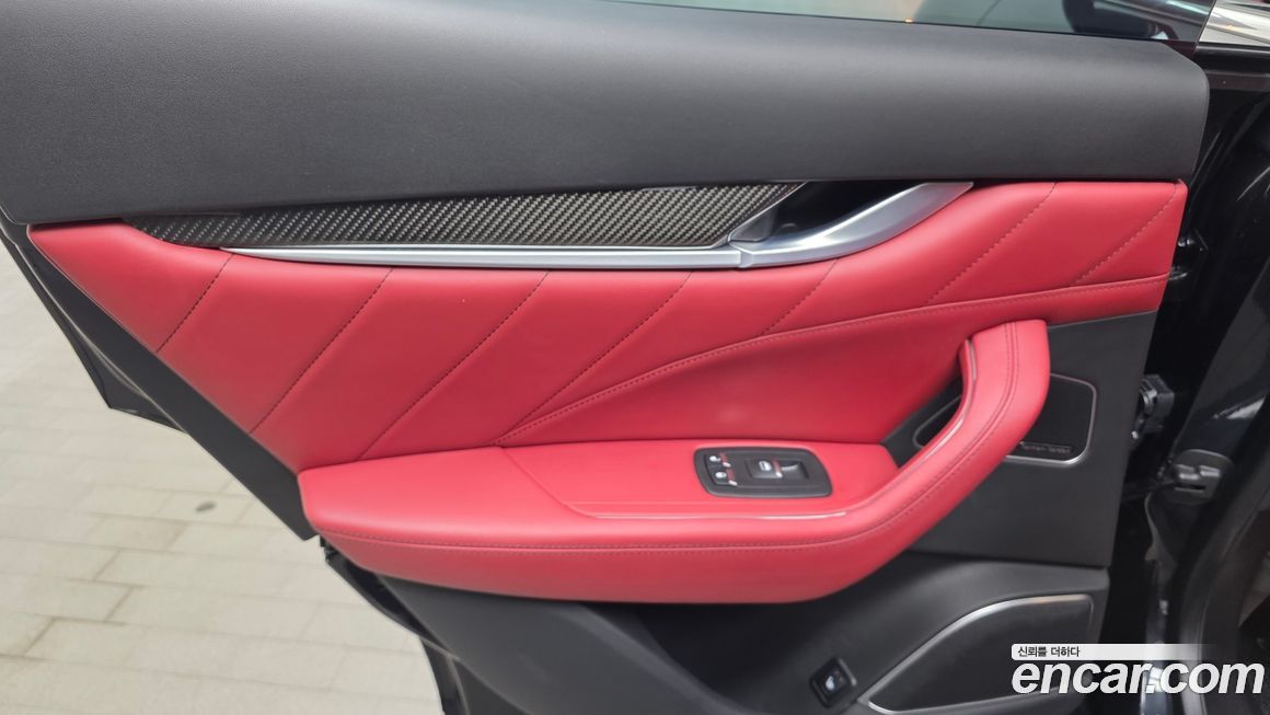 Maserati Levante 2020
