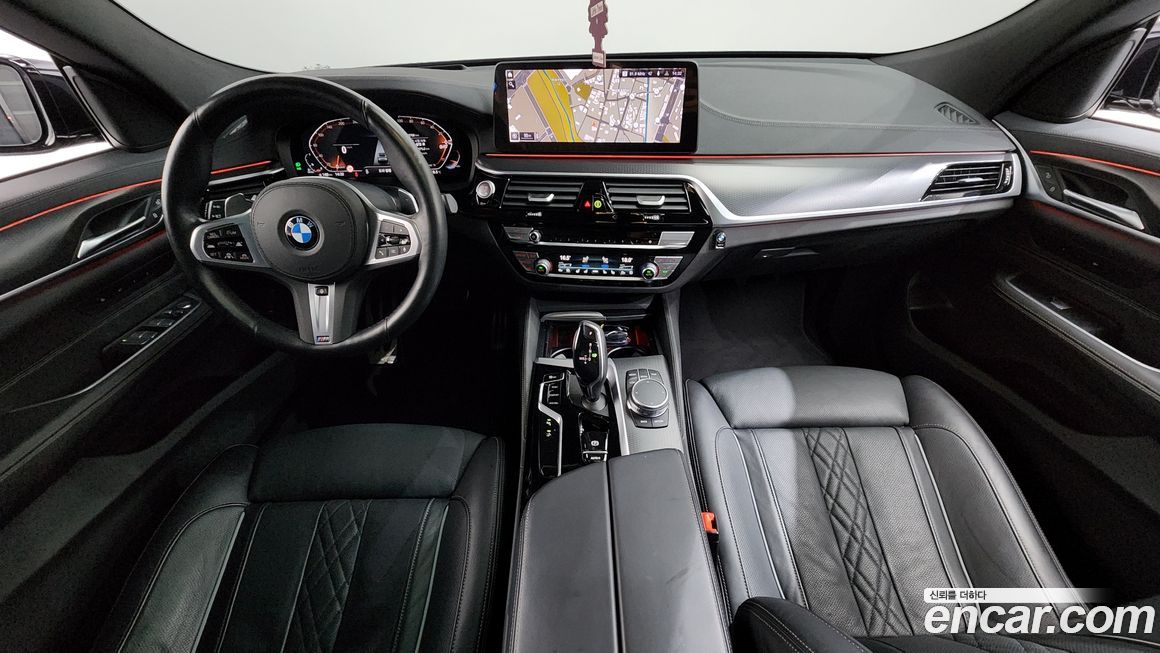 BMW Gran Turismo 2023