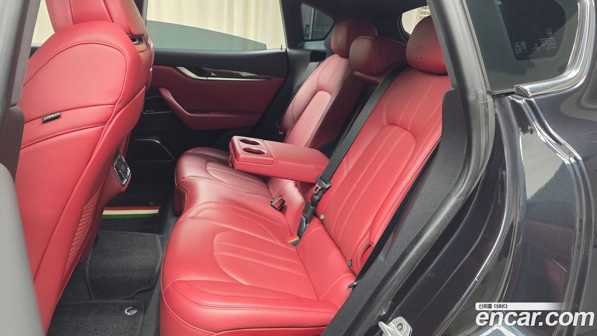 Maserati Levante 2020