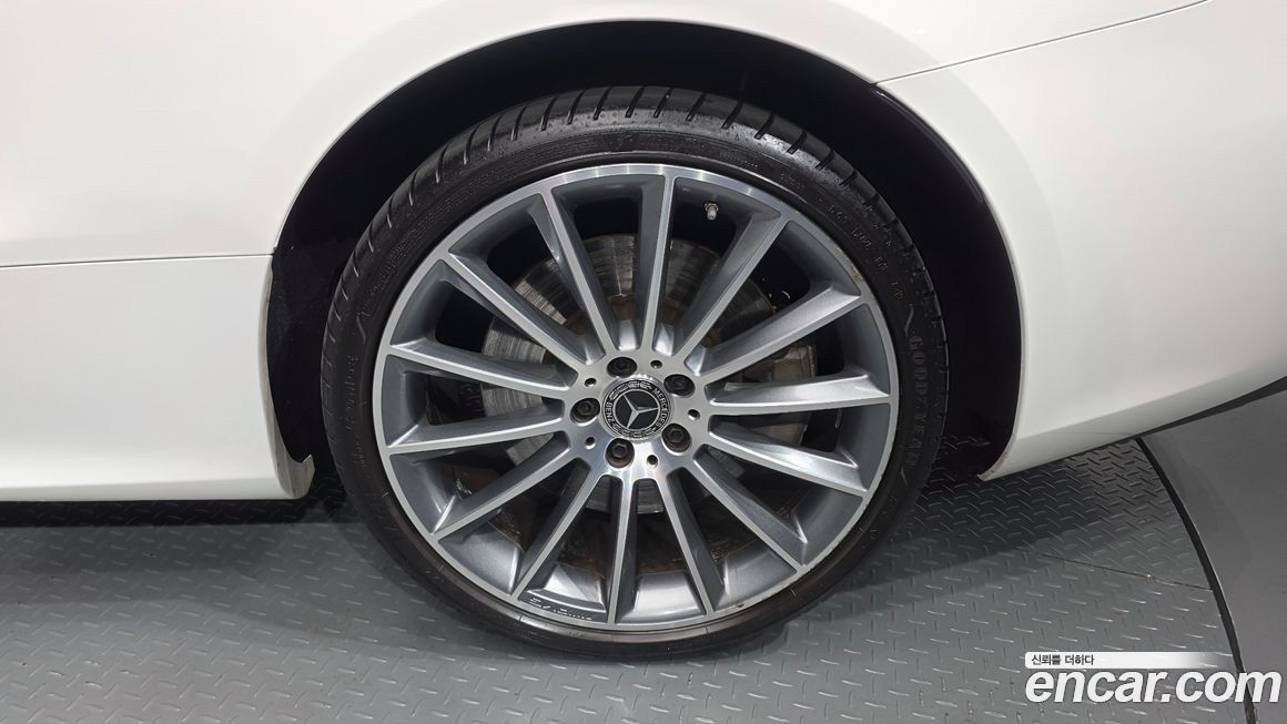 Mercedes-Benz E-Class 2020