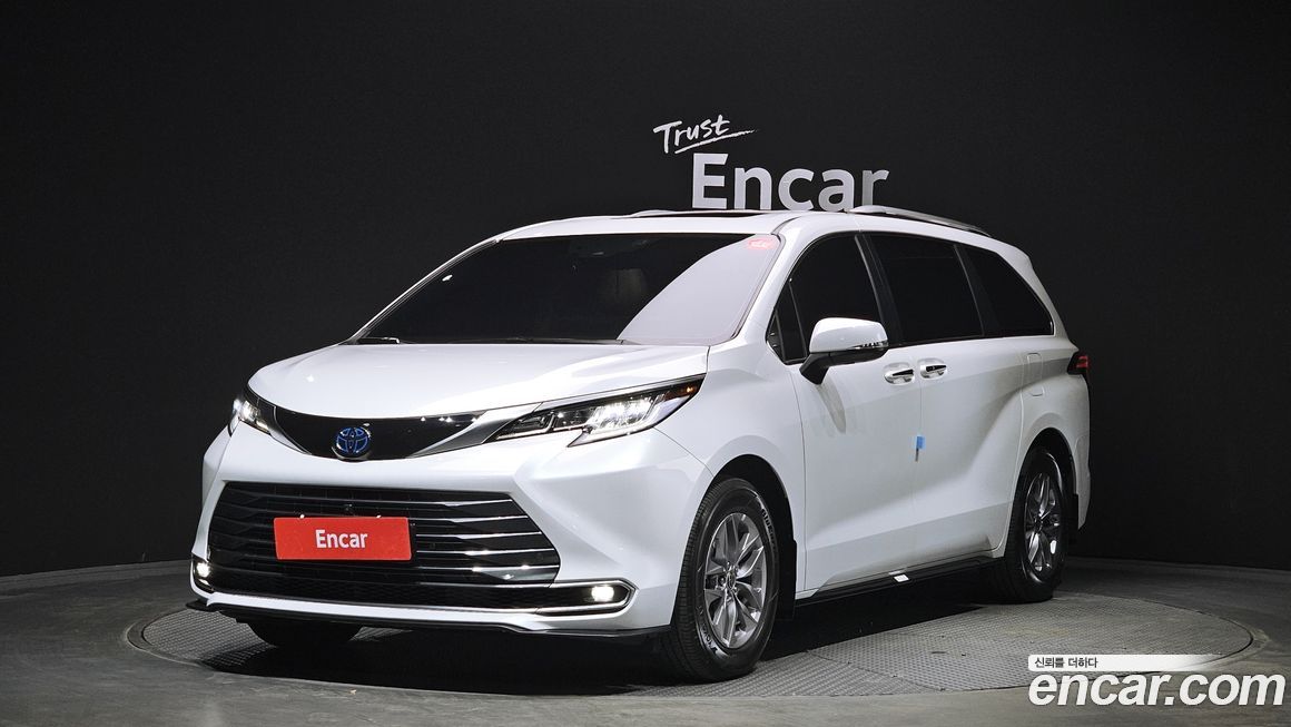 Toyota Sienna 2023