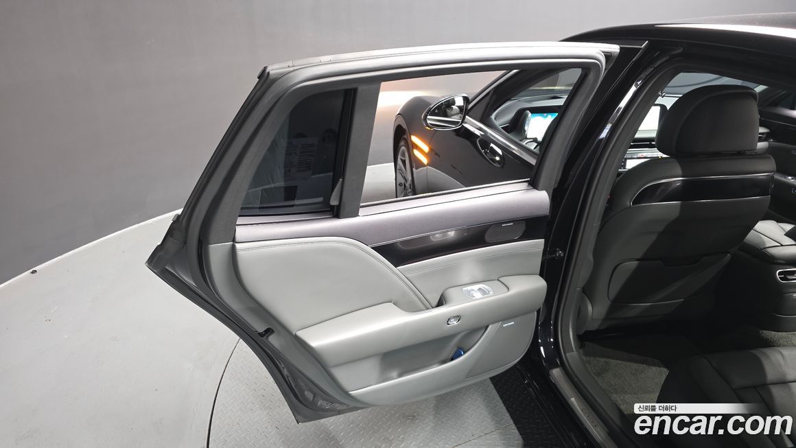 Genesis G90 2022