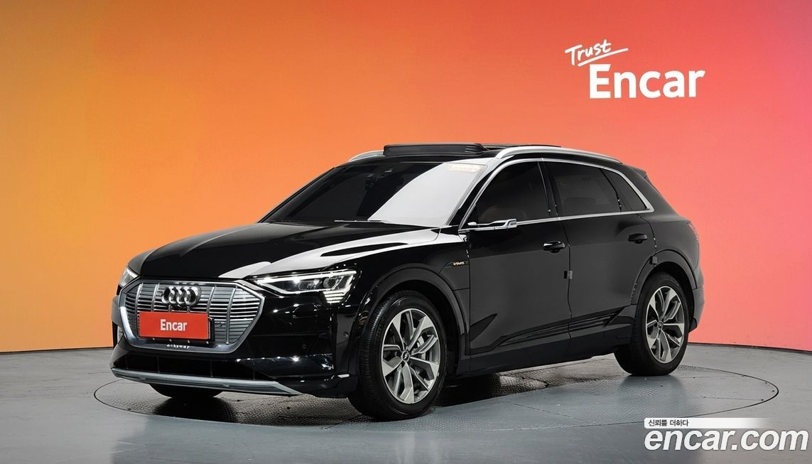 Audi e-tron 2021