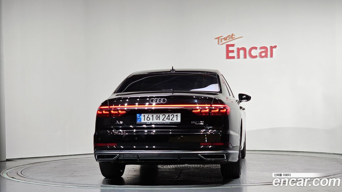 Audi A8 2021