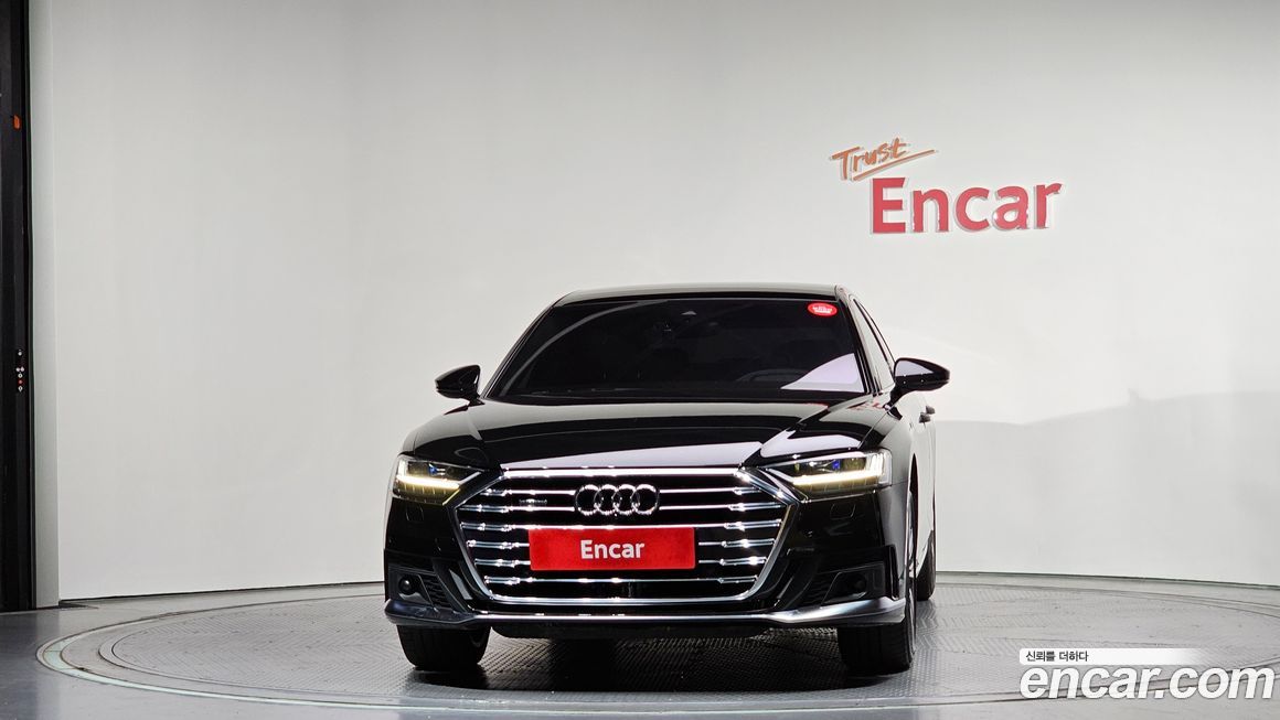 Audi A8 2021