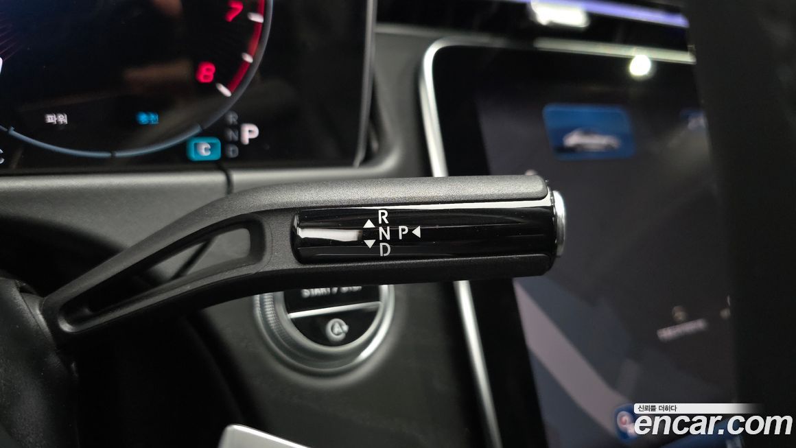 Mercedes-Benz E-Class 2024
