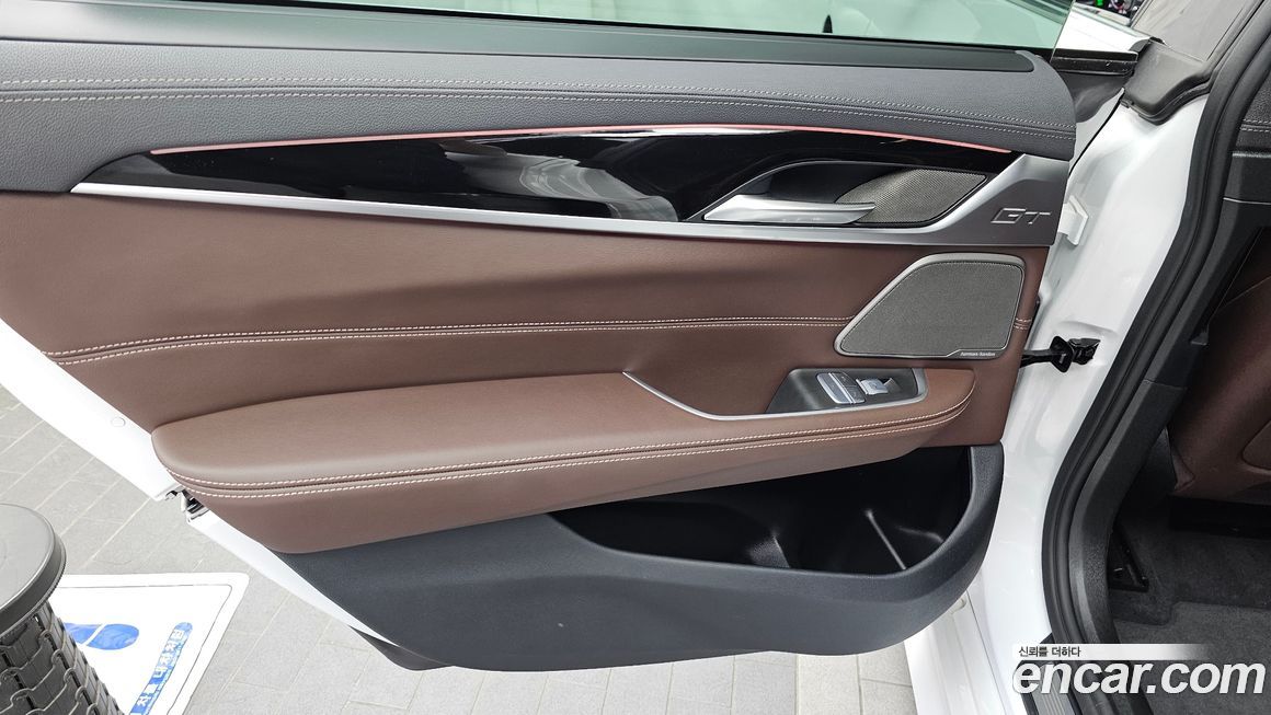 BMW Gran Turismo 2023