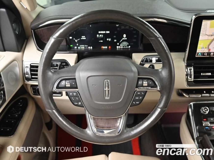 Lincoln Navigator 2021