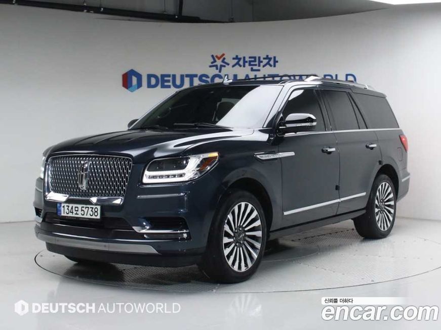 Lincoln Navigator 2021