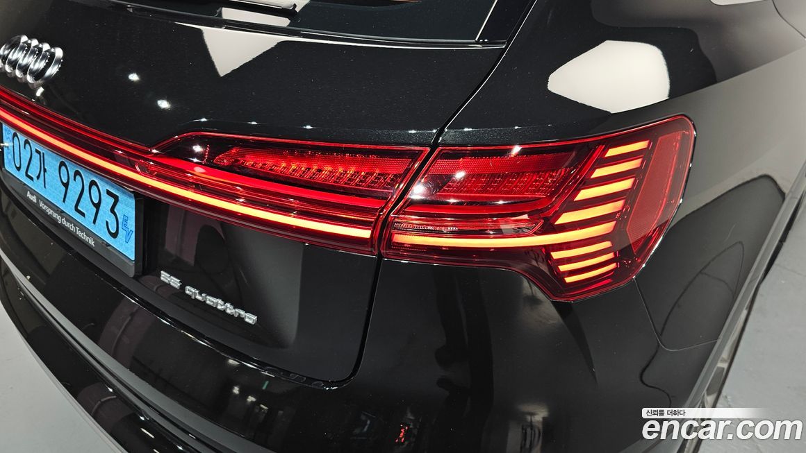 Audi e-tron 2021