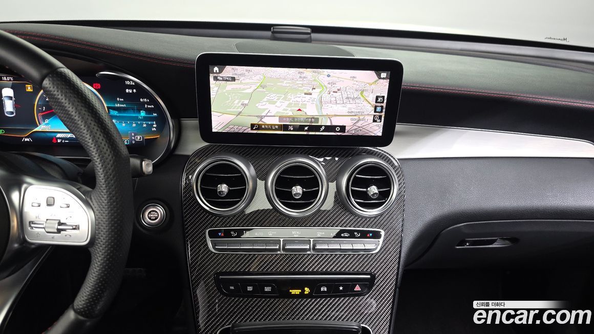 Mercedes-Benz GLC-Class 2021