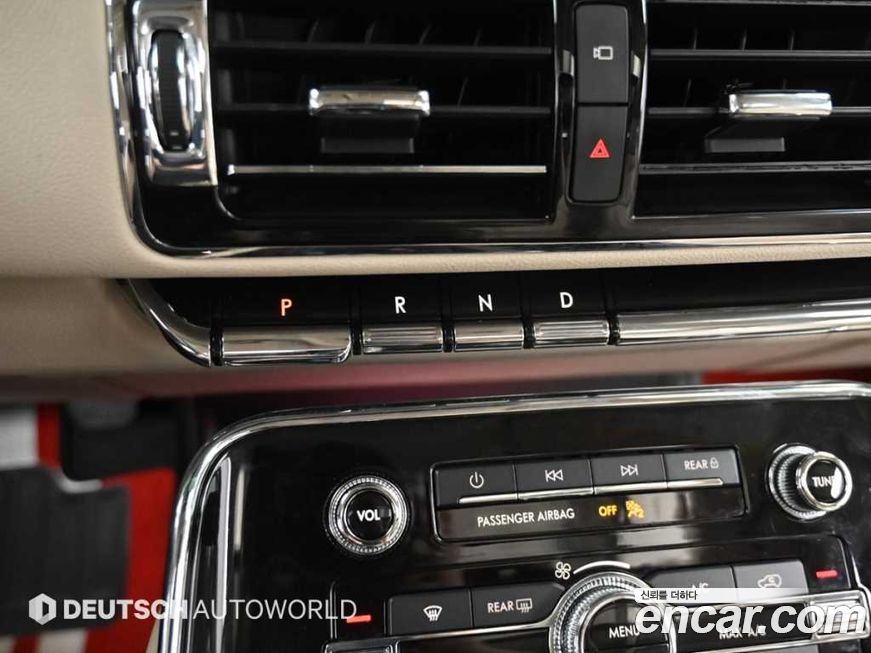 Lincoln Navigator 2021