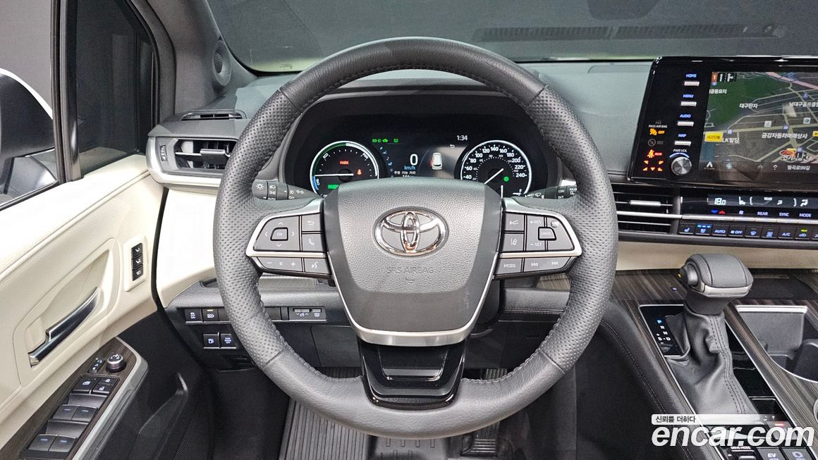 Toyota Sienna 2023