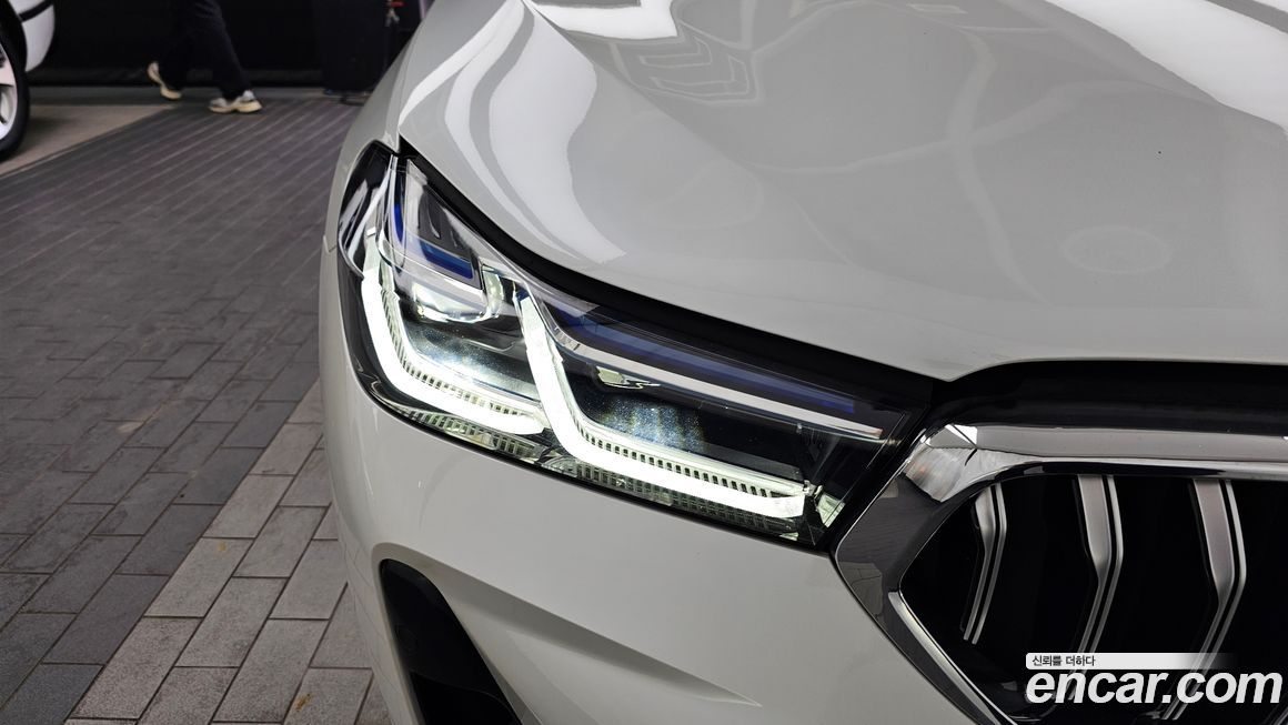 BMW Gran Turismo 2023