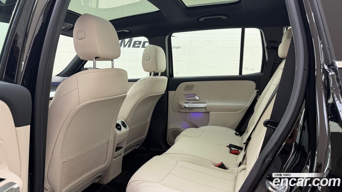 Mercedes-Benz EQB 2026