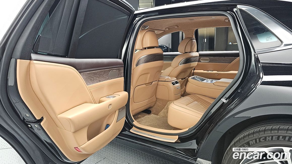 Genesis G90 2022