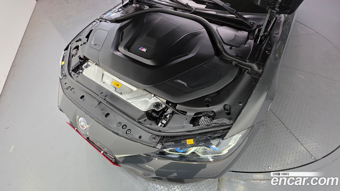 BMW i4 2023