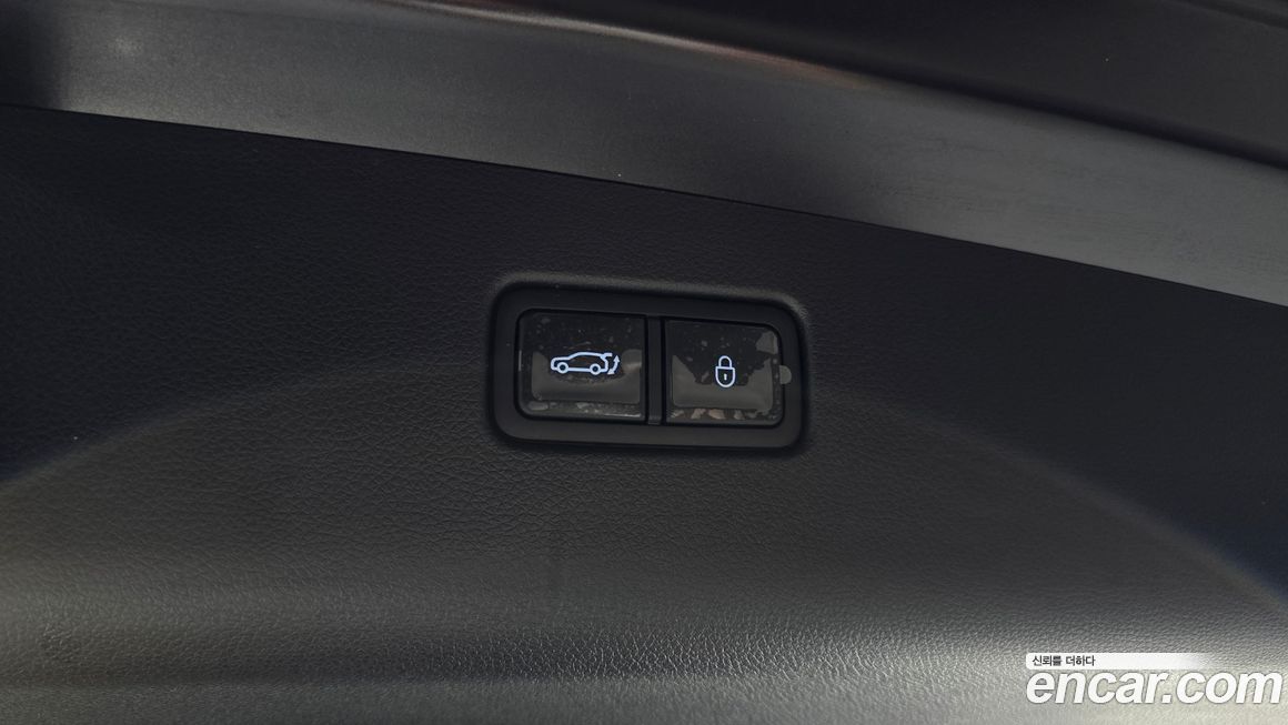 Genesis GV70 2025