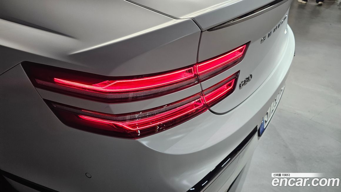 Genesis G80 2025