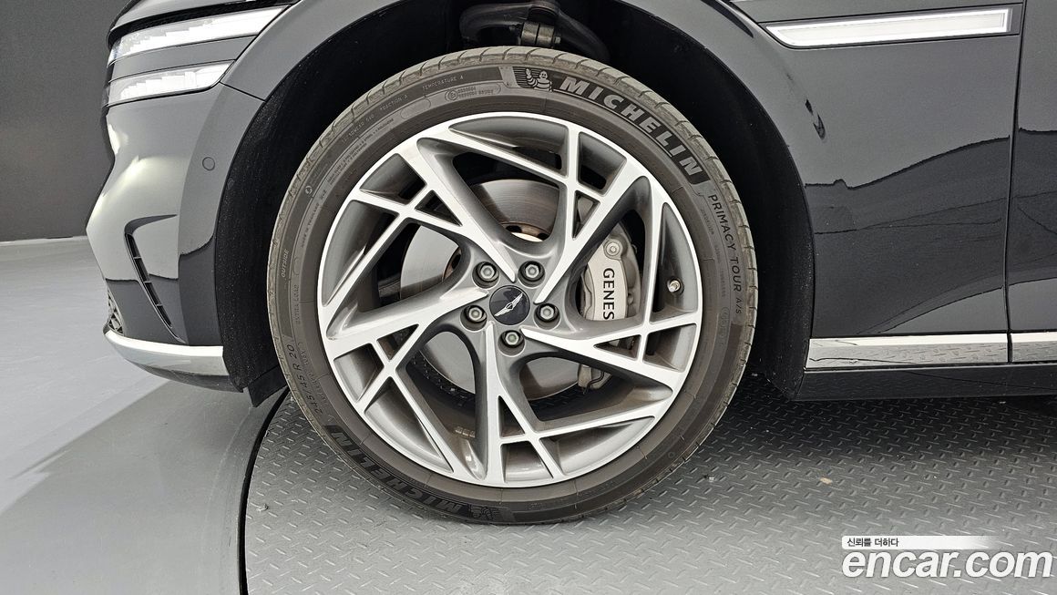 Genesis G90 2022