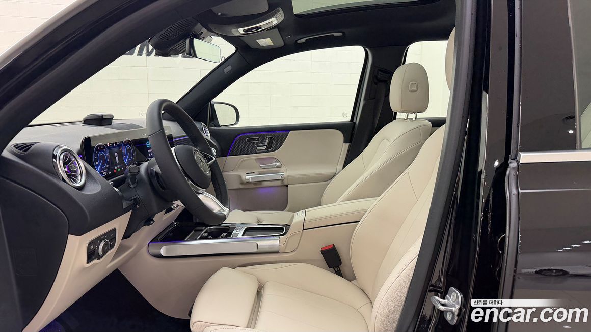 Mercedes-Benz EQB 2026