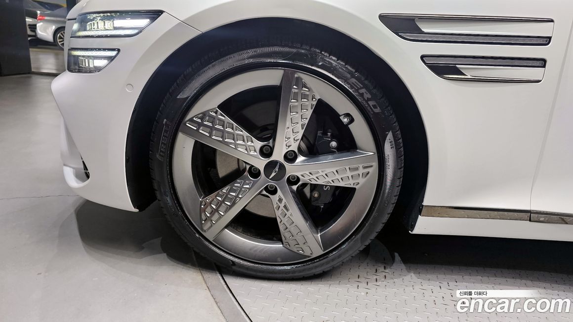Genesis G80 2025