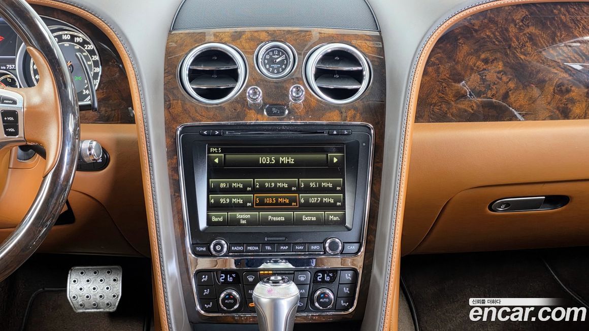 Bentley Flying Spur 2015