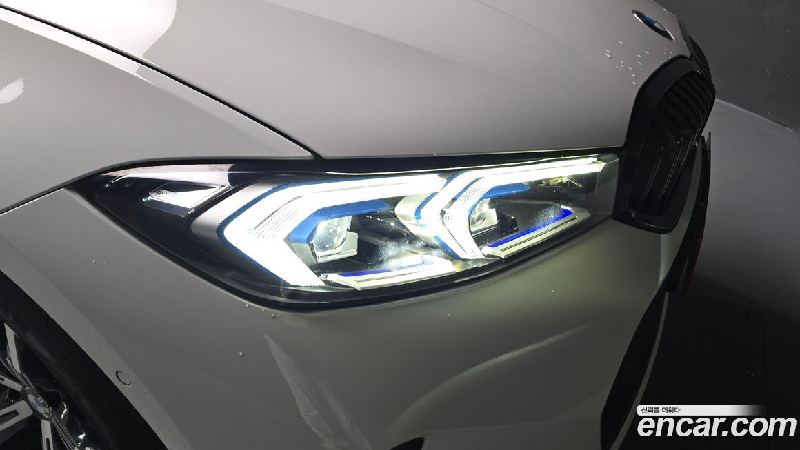 BMW 3-Series 2023