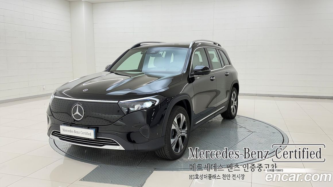 Mercedes-Benz EQB 2026
