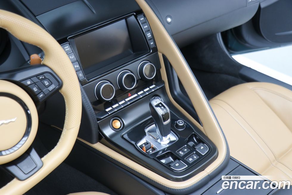 Jaguar F-TYPE 2015