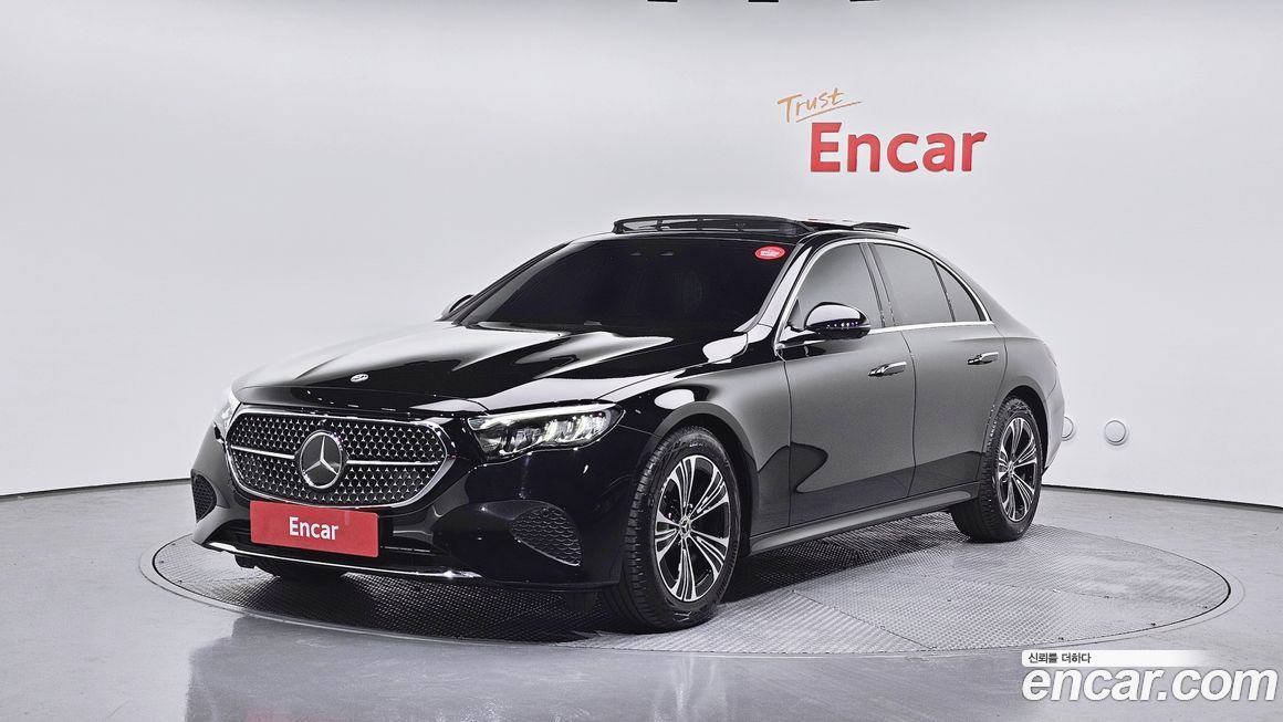 Mercedes-Benz E-Class 2025