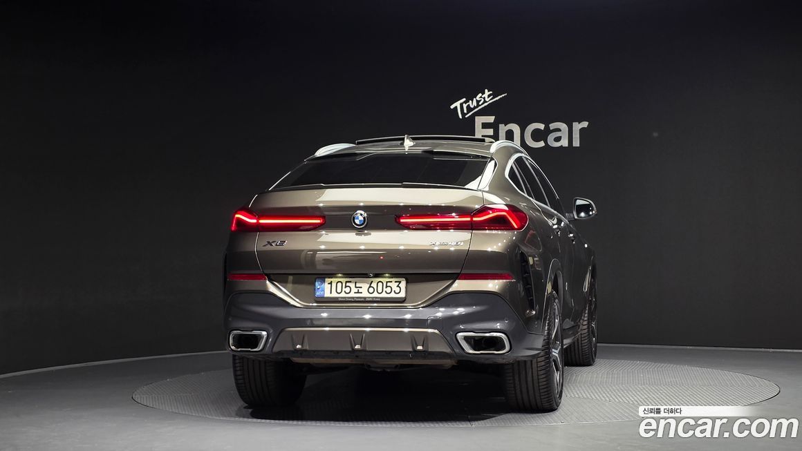 BMW X6 2022