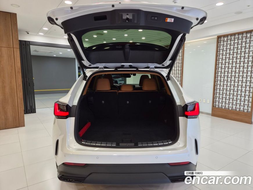 Lexus NX 2024