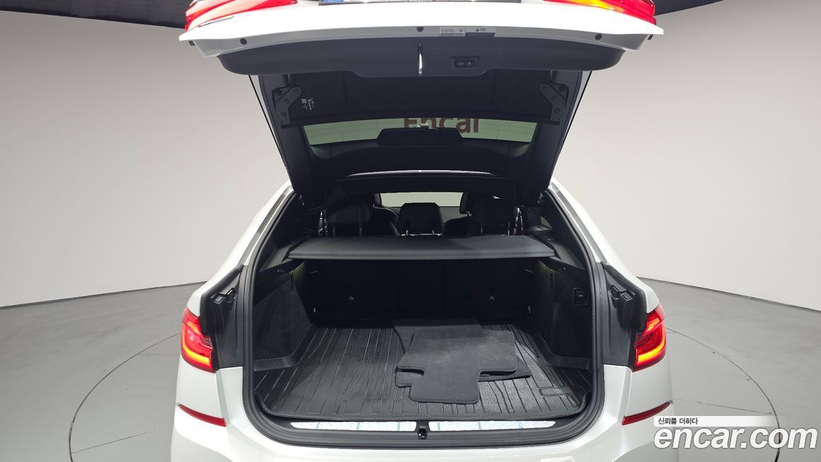 BMW Gran Turismo 2024