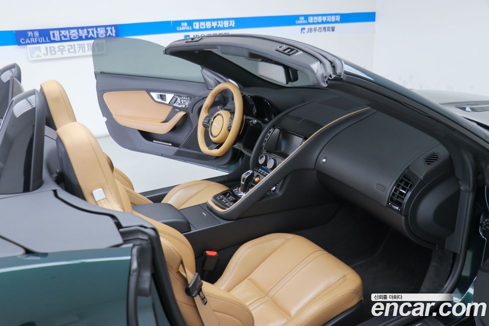Jaguar F-TYPE 2015